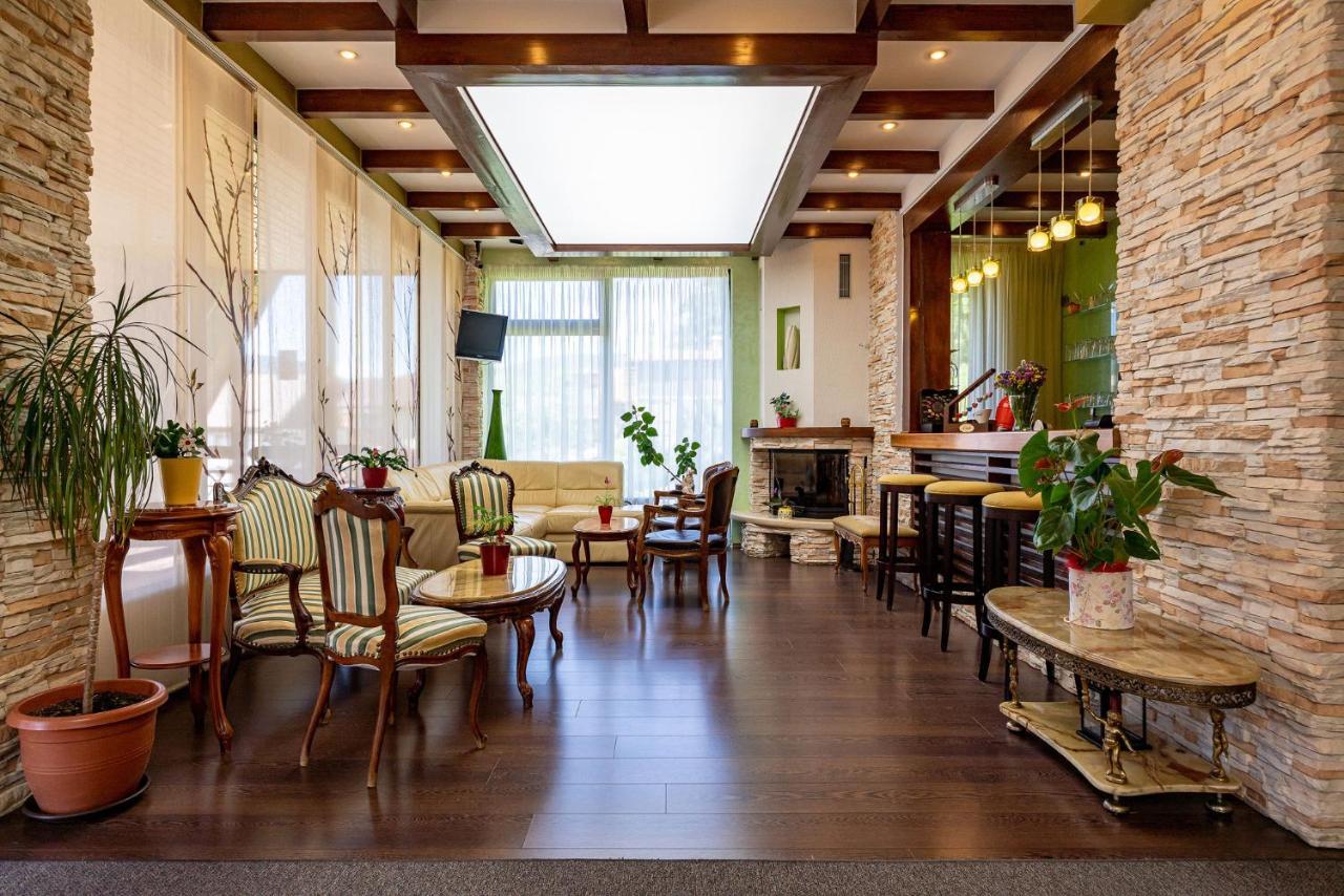 Casa Freya Hotel Szászbuda Kültér fotó